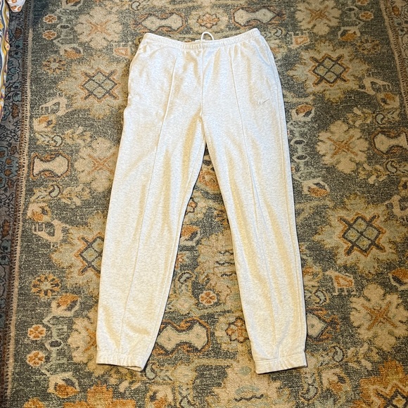 Nike chill terry sweatpants - Picture 2 of 8